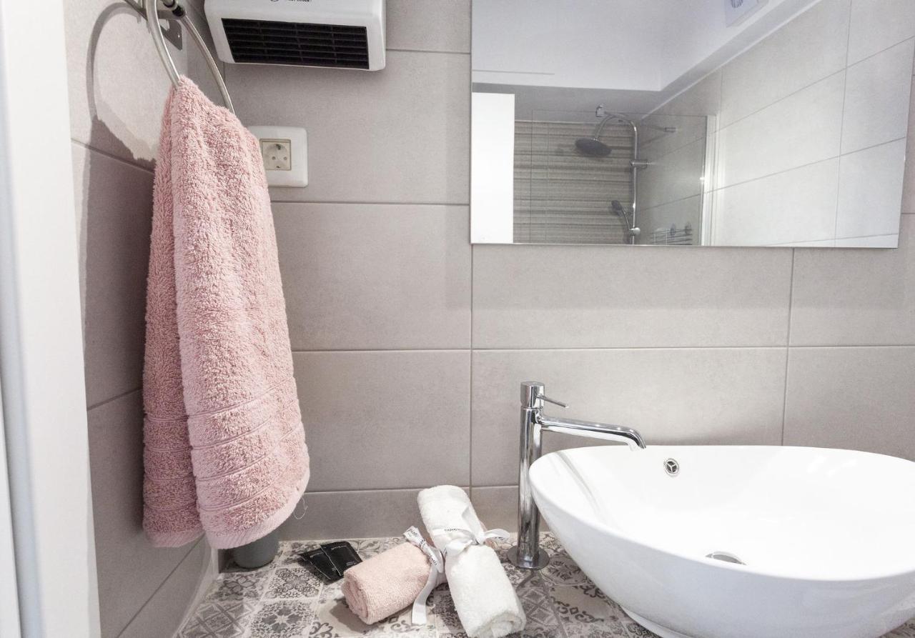 아테네 Fedias Luxury Flat Psyrri Square 아파트 외부 사진